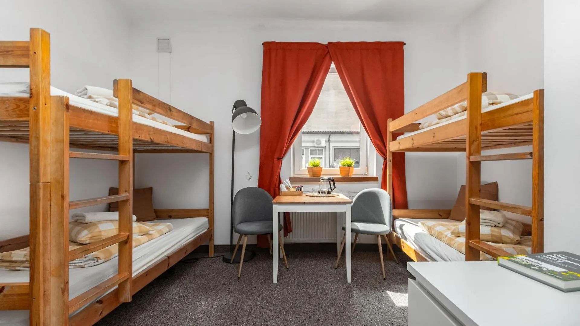 Hostel Coco Варшава