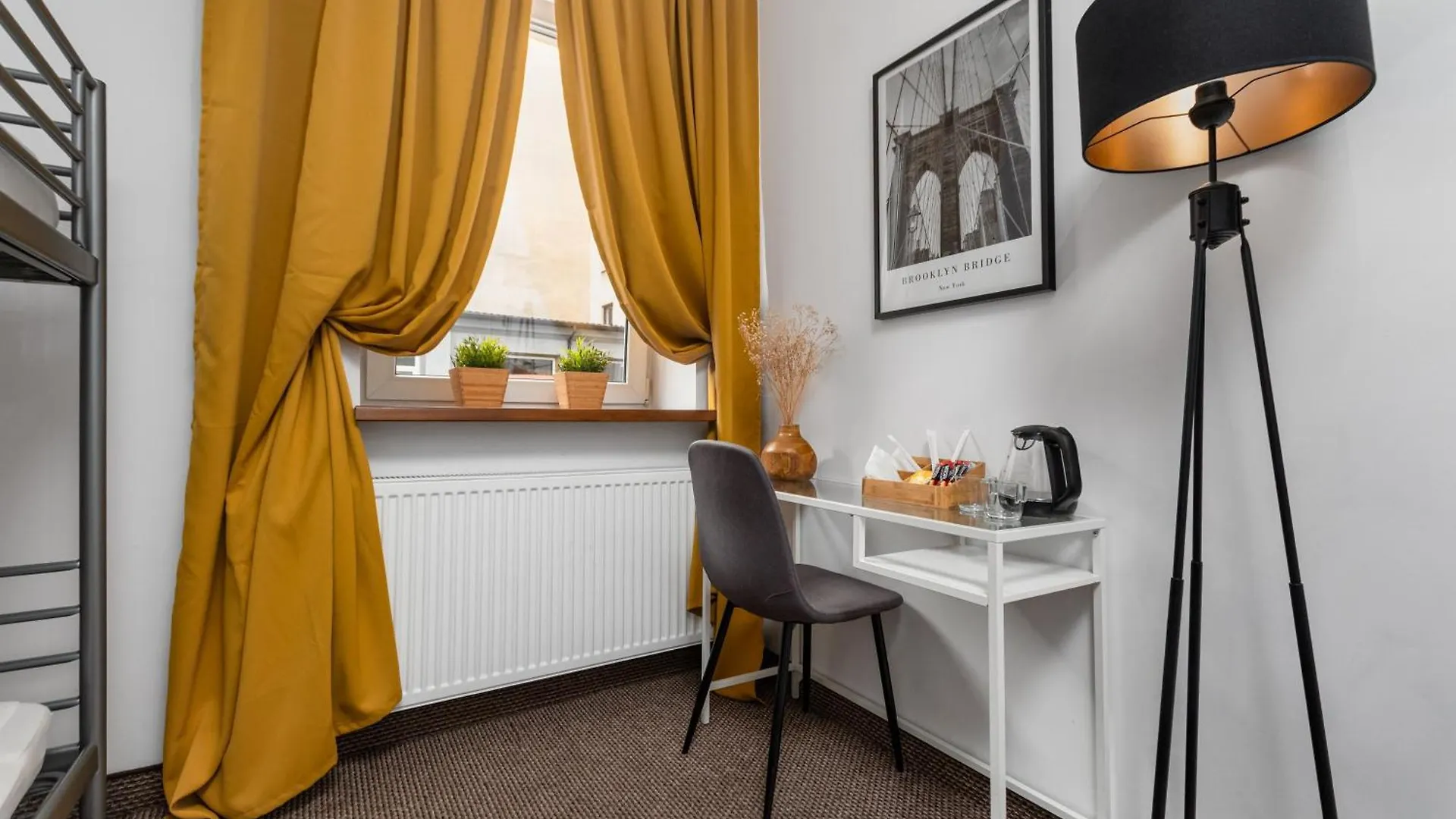 Hostel Coco Варшава Польша