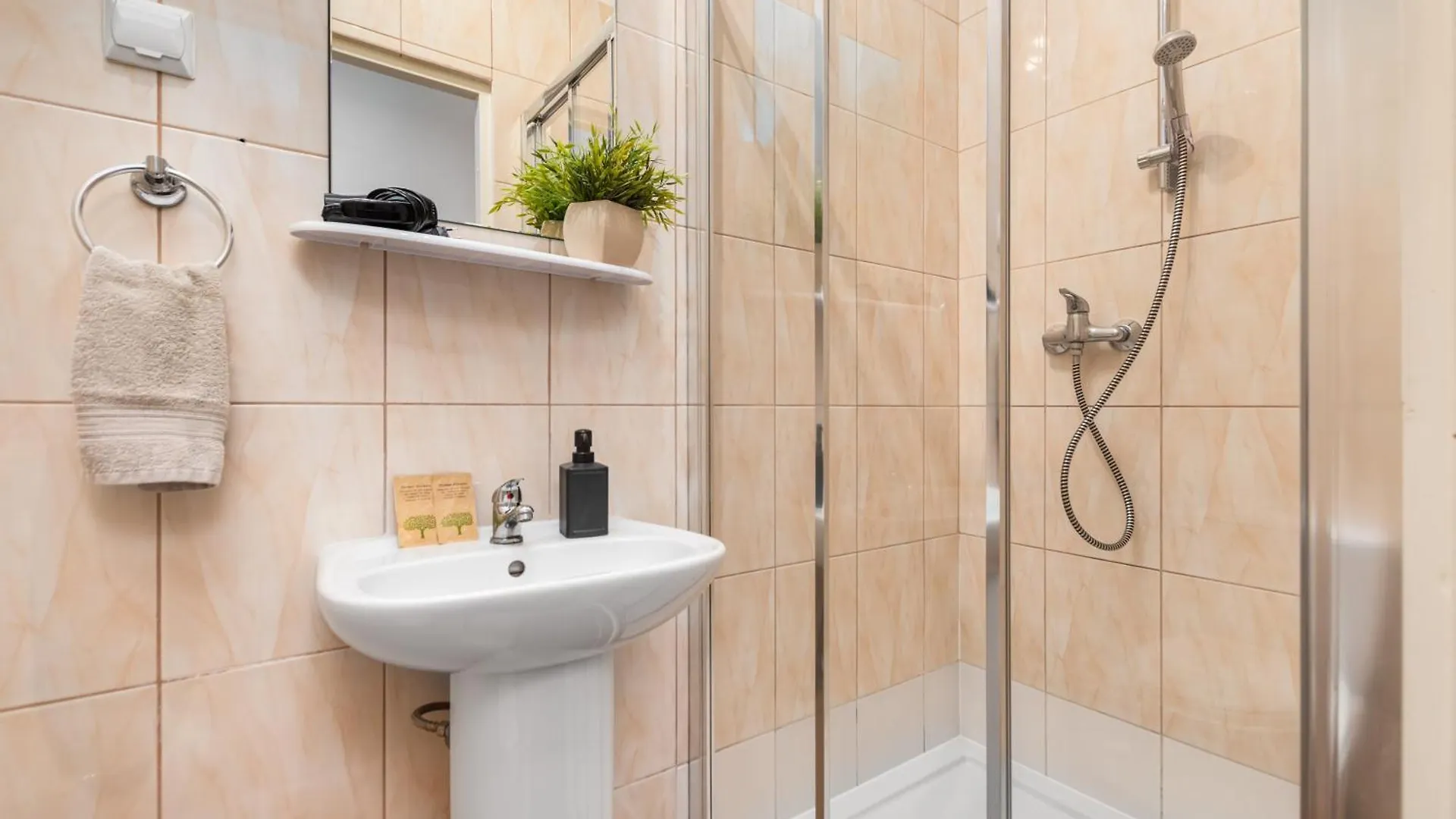 Hostel Coco Varşova
