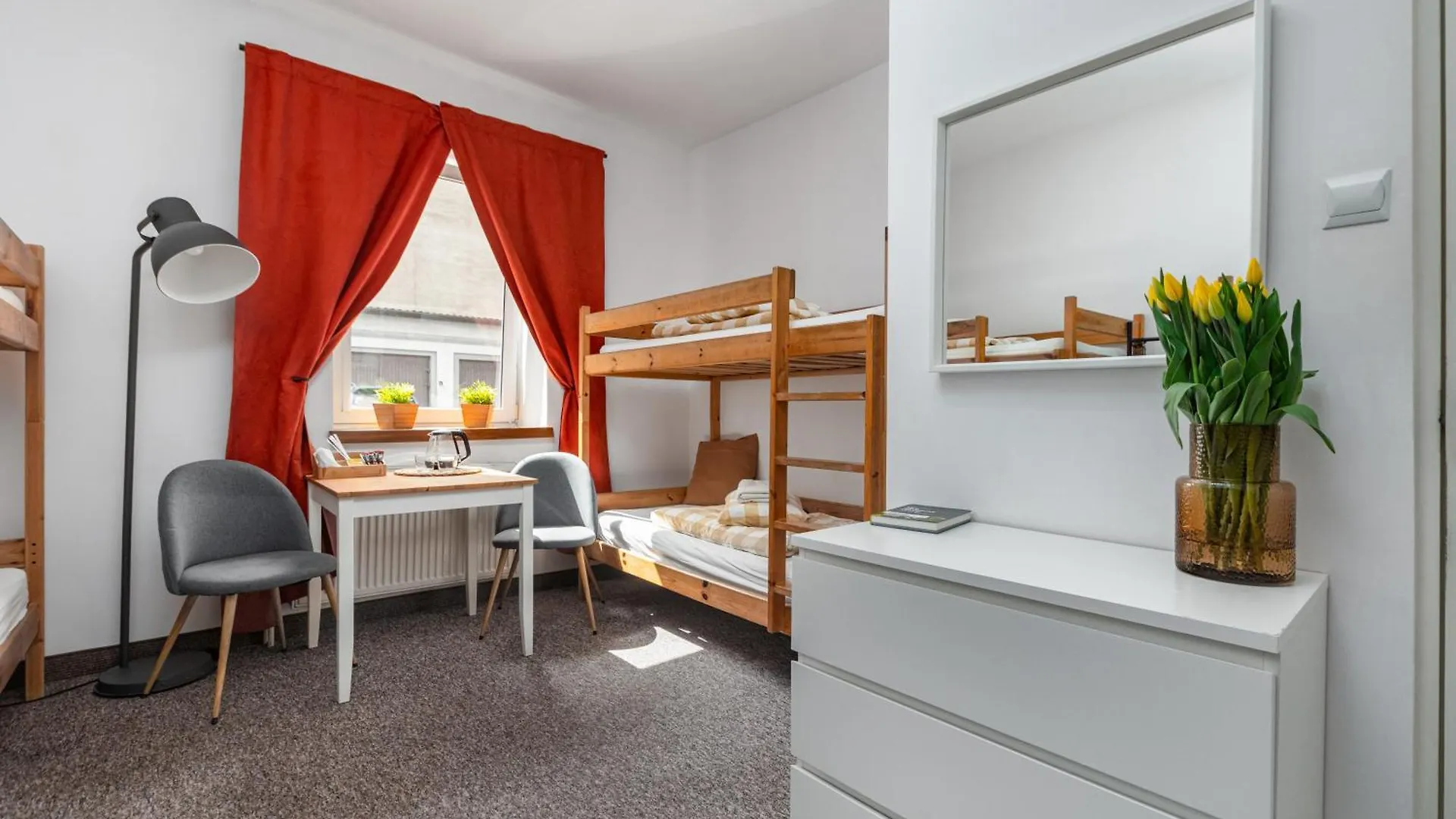 Hostel Coco Varşova