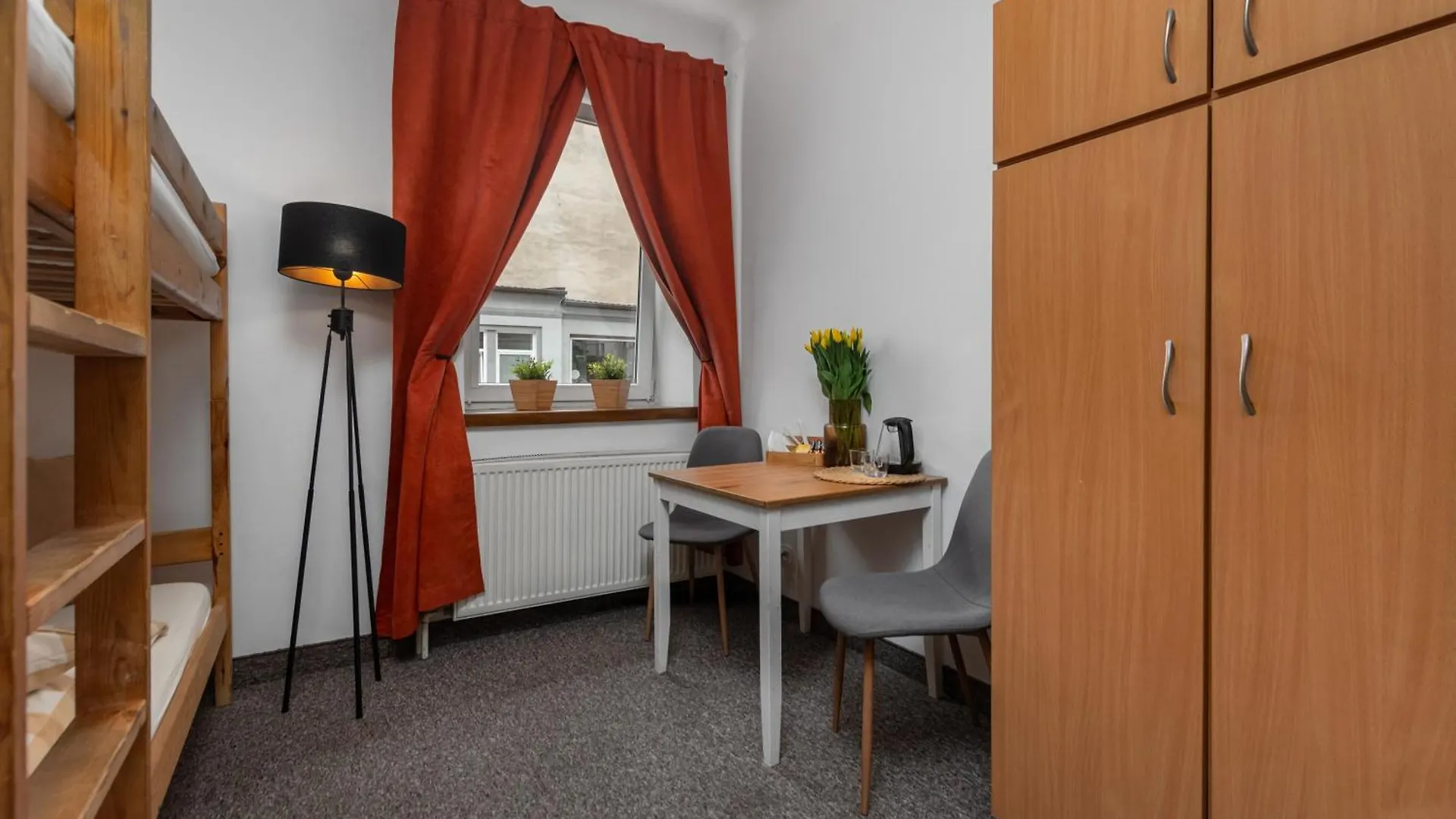 Hostel Coco Varşova
