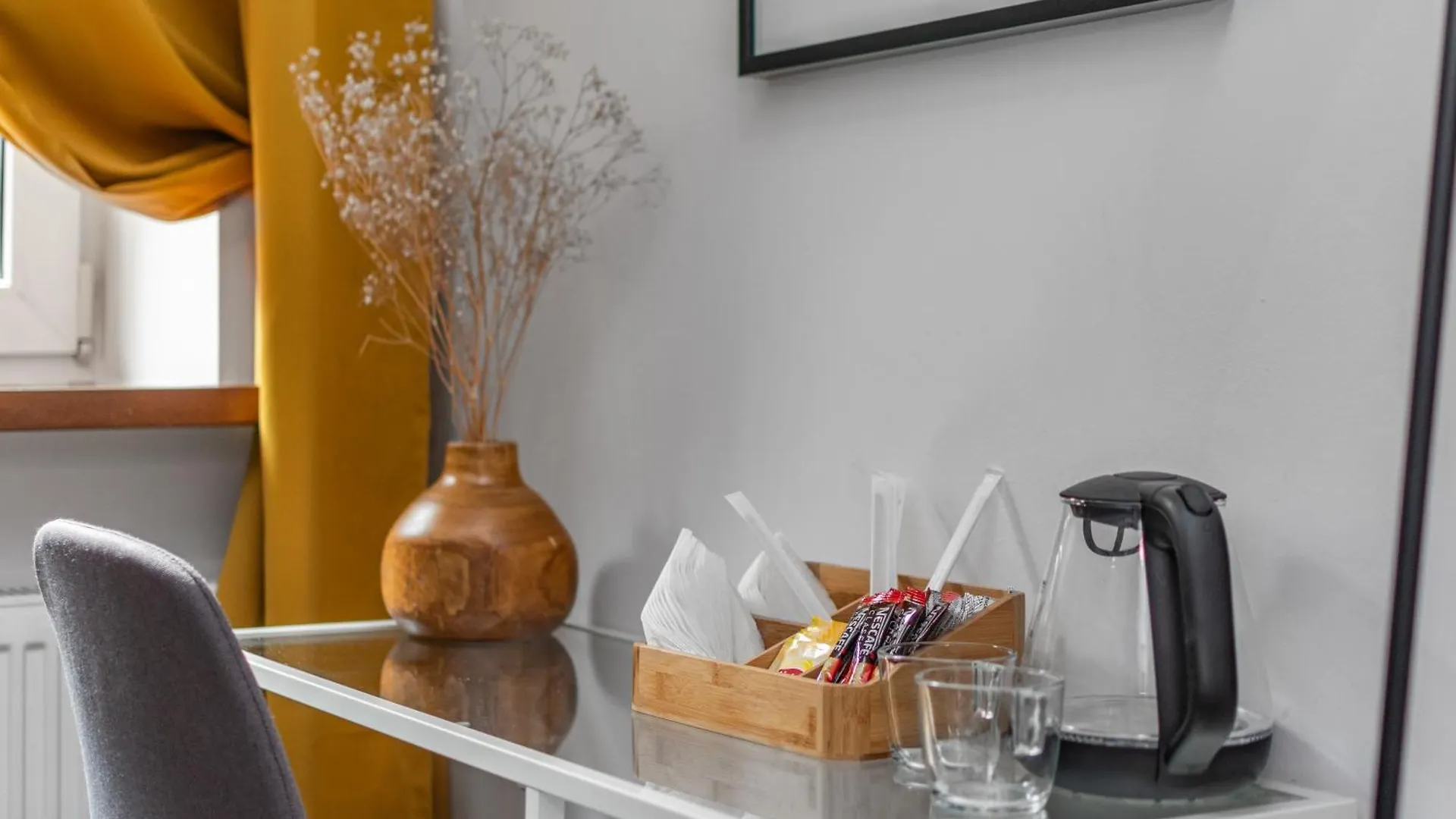 Hostel Coco Varşova Polonya